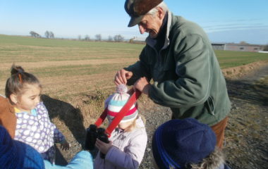 vycházka do přírody s myslivcem - PB060304 380x240