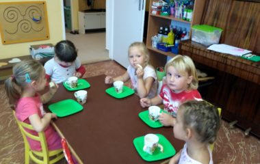 září ve školce - IMG 20200901 091350 HDR 380x240