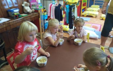 září ve školce - IMG 20200901 112952 380x240