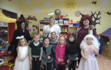 Mikuláši, Mikuláši kdo to tady dětí straší........ - IMG 20201204 092329 380x240