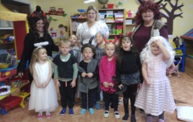 Mikuláši, Mikuláši kdo to tady dětí straší........ - IMG 20201204 092331 380x240