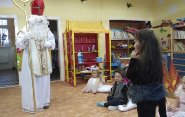 Mikuláši, Mikuláši kdo to tady dětí straší........ - IMG 20201204 093333 380x240