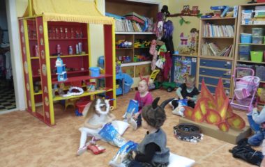 Mikuláši, Mikuláši kdo to tady dětí straší........ - IMG 20201204 094109 380x240