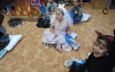 Mikuláši, Mikuláši kdo to tady dětí straší........ - IMG 20201204 094123 380x240