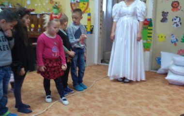 Mikuláši, Mikuláši kdo to tady dětí straší........ - IMG 20201204 095643 380x240