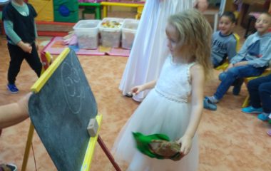 Mikuláši, Mikuláši kdo to tady dětí straší........ - IMG 20201204 101308 380x240