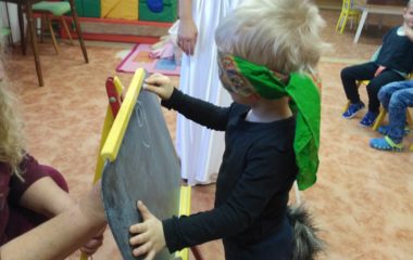 Mikuláši, Mikuláši kdo to tady dětí straší........ - IMG 20201204 101511 380x240