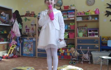 masopustní tvoření s karnevalem - IMG 20210226 092817 380x240