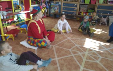 masopustní tvoření s karnevalem - IMG 20210226 093322 380x240