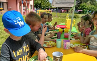 Jak jsme slavili " Den dětí " - IMG 20210601 114436 HDR 380x240