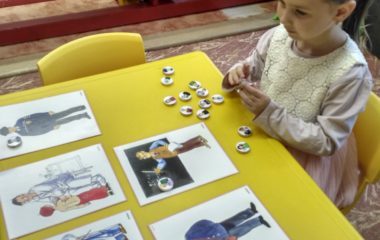 řemesla a povolání - Na doktory 18 380x240