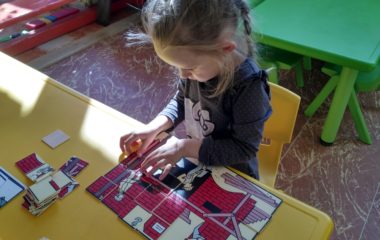 řemesla a povolání - Skládanka Povolání 380x240