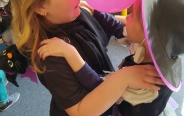 "čarodějnický slet" ve školce - IMG 20220501 WA0007 380x240