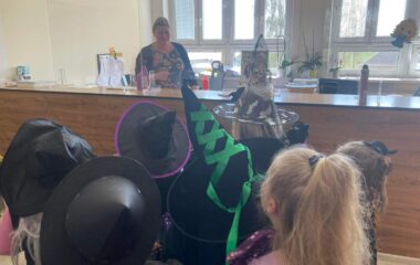 "čarodějnický slet" ve školce - IMG 20220501 WA0064 380x240