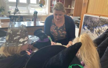 "čarodějnický slet" ve školce - IMG 20220501 WA0065 380x240