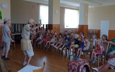 divadelní představení " průzkumníci v Africe" - IMG 20220627 130145 380x240