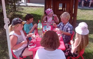 loučení se školkou - IMG 20230704 WA0001 380x240