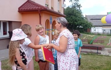 loučení se školkou - IMG 20230629 152704 380x240