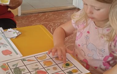 podtéma: Na zahrádce na poli, traktor veze brambory - 12f333eb 5082 491c 94c2 2998922f6078 380x240