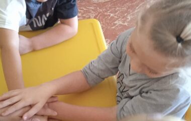 podtéma: Na zahrádce na poli, traktor veze brambory - 1d7f6214 094c 47c8 9887 67d0b3d3a922 380x240