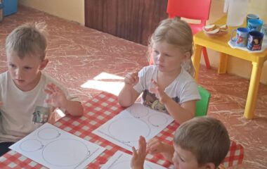 opět jsme tady po prázdninách :-) - 37a0a86f 12c0 4358 9c81 d59110d1569c 380x240