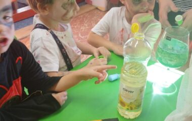 strašidelné dopoledne - 833746db 651e 4674 a783 66ebcfc838f7 380x240