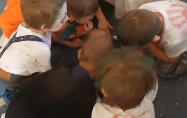 strašidelné dopoledne - a624d911 d464 4849 bca4 4f8405e3980f 380x240