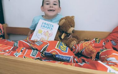 kniha je můj kamarád.... - 85ecce74 e5d0 431a bb7d 6f8c414bb110 380x240