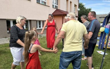 tak už se s námi rozloučila - toto uběhlo... :-) - IMG 3185 380x240