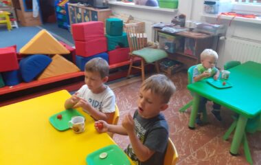 seznamujeme se s kamarády a pravidly třídy - 0c25cd45 8ba4 43fb 92a7 016969f725a9 380x240