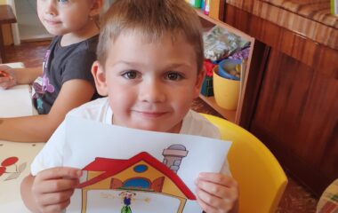 Vítejte v naší školce :-) - 751829a9 3f3a 4dc9 b938 66bae5a0ee84 380x240