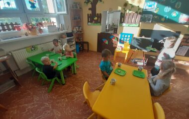 seznamujeme se s kamarády a pravidly třídy - b4b2d8c4 cfe1 4ac9 a3ac f27ae5765351 380x240