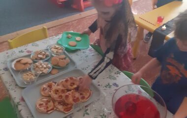 den plný strašidel... - 419a1215 b0ef 407e 8780 4cf6f4949969 380x240