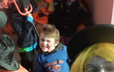 den plný strašidel... - 4c34dff7 e0b7 4bcf b516 2e5b47c28b09 380x240