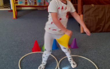 den plný strašidel... - 6a02bd8f 5768 48af 8e4e 9e285f66ba74 380x240