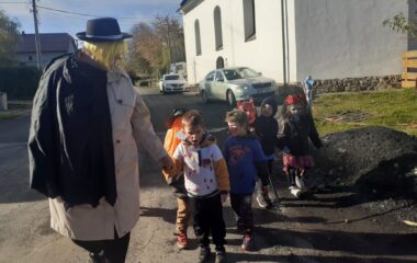 den plný strašidel... - 6ba91b3a e125 458d b9be f43d4695913a 380x240