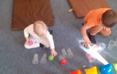 den plný strašidel... - 98c20ce4 cccb 4d4e b16a c4e2dee00fa6 380x240