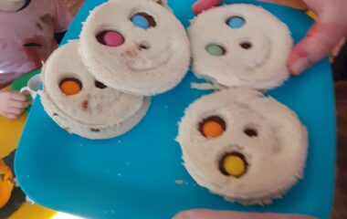 den plný strašidel... - b86bdf38 4aa8 4a6a b5cb e37178638537 380x240