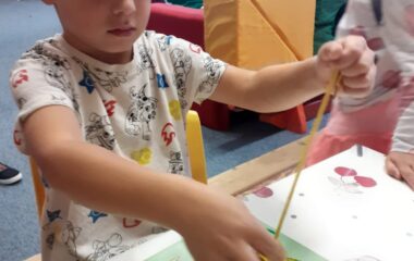 podtéma: skřítek Podzimníček - b8fcbf61 2344 4f04 a083 96f93da3a2b4 380x240