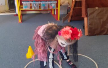 den plný strašidel... - ba39f4b8 c271 401a 9cb4 cd0990f8960b 380x240