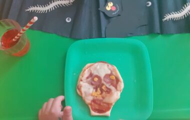 den plný strašidel... - cf77ecbb 21c1 40d1 99a1 f89a151127a9 380x240