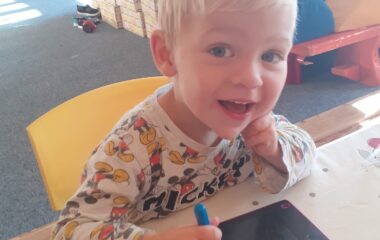 podtéma: skřítek Podzimníček - eab098f1 4375 42bb 888d 6224c69dbc49 380x240