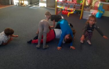 podtéma: učíme se hrou - 248b70f0 84a7 4d6f ba07 6ddca136d48a 380x240