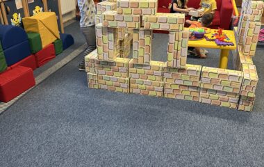 podtéma: učíme se hrou - IMG 5980 380x240