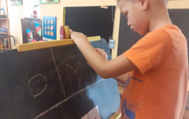 podtéma: učíme se hrou - a2d6a6af 5513 4a1f aa0f db19cde99d41 380x240