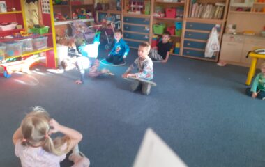 podtéma: učíme se hrou - a8afeddd 1bd8 4fa7 8566 8c113da84961 380x240