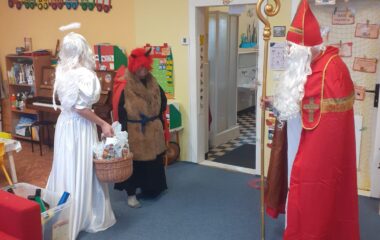 mikul&aacute;&scaron;sk&aacute; nad&iacute;lka ve &scaron;kolce - 5d019df3 721f 4732 9bb6 4a8056f8abb5 380x240