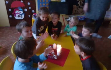 předv&aacute;nočn&iacute; čas - ac273ff9 cbc8 45b3 a2be e5def3f7311e 380x240