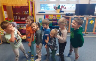 Na tři kr&aacute;le......... - f5cf86c6 d145 4014 a670 c0300877976d 380x240