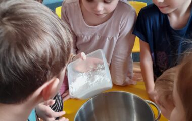 podt&eacute;ma: tě&scaron;&iacute;me se na karneval - 652ff354 5870 4c36 b0bd 640e84450051 380x240